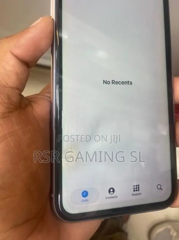Apple iPhone 11 (Used)