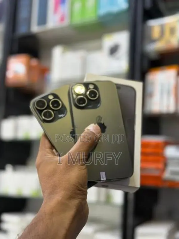 Apple iPhone 15 Pro (Used)