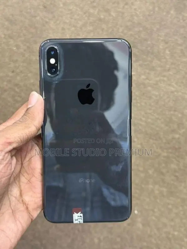 Apple iPhone XS Max (Used)