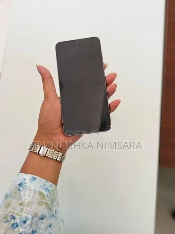 Samsung Galaxy S24 Plus (Used)