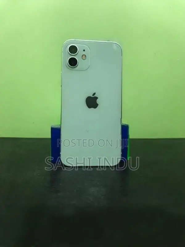 Apple iPhone 12 128GB (Used)