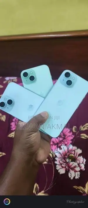 Apple iPhone 15 (Used)
