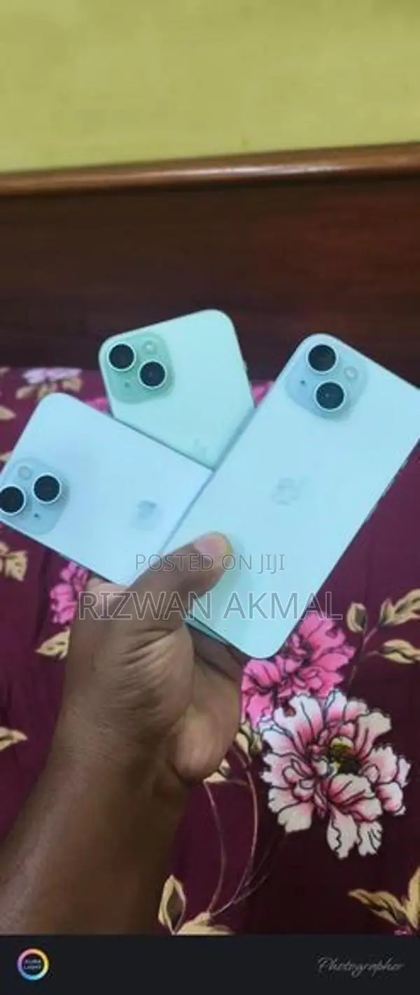 Apple iPhone 15 (Used)