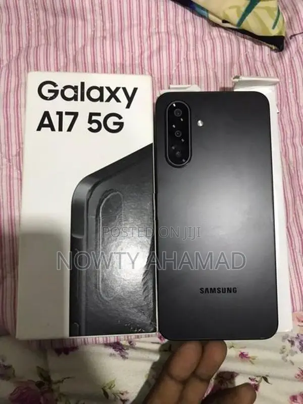 Samsung Galaxy A17 (Brand New)
