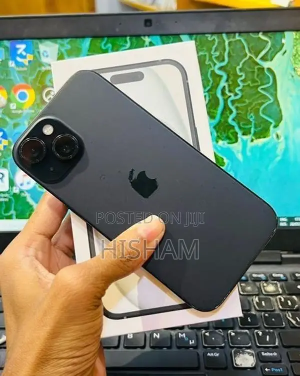 Apple iPhone 15 256GB (Used)