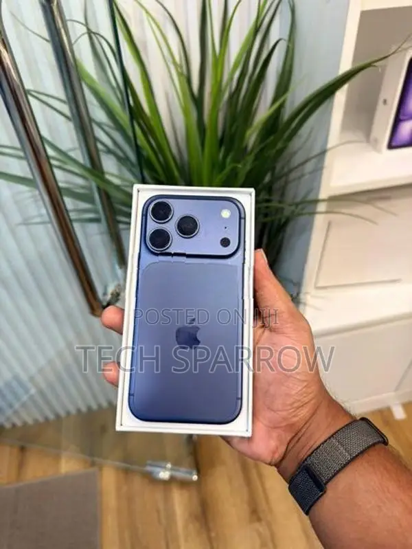 Apple iPhone 17 Pro 256GB (Used)