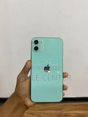 Apple iPhone 11 (Used)