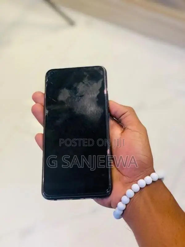 Vivo Y30 (Used)