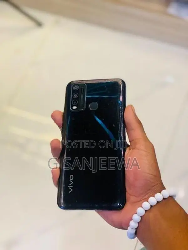 Vivo Y30 (Used)