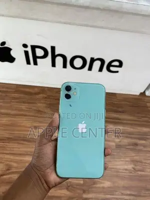 Apple iPhone 11 (Used)