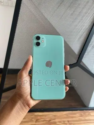 Apple iPhone 11 (Used)