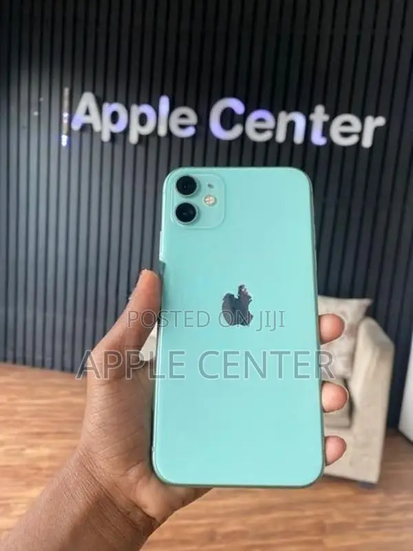 Apple iPhone 11 (Used)