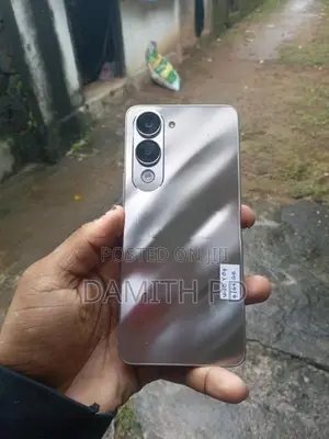 Vivo Y04 (Used)