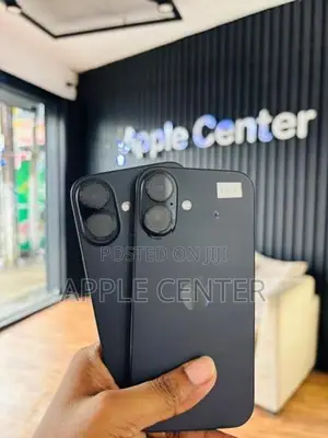 Apple iPhone 16 (Used)