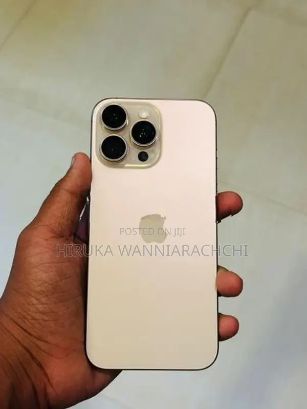 Apple iPhone 16 Pro Max (Used)