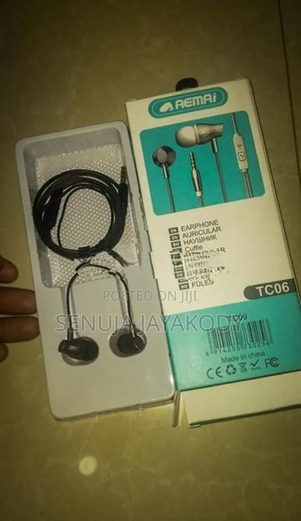 Earphone