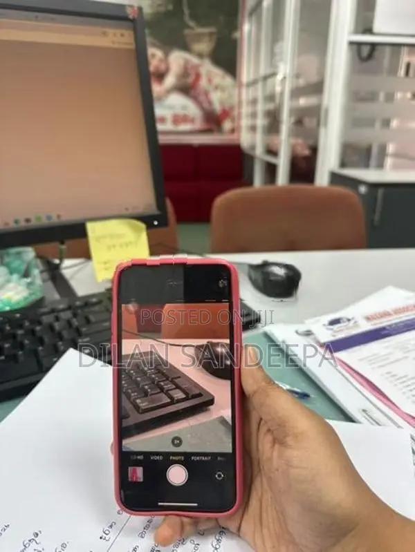 Apple iPhone XS (Used)