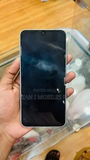 Samsung Galaxy M17 (Used)
