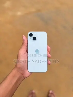 Apple iPhone 15 (Used)