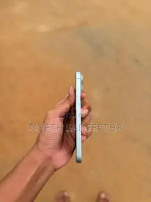 Apple iPhone 15 (Used)