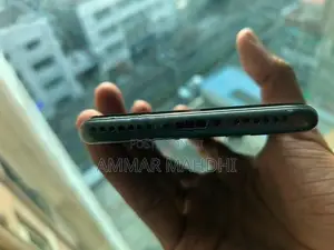 Apple iPhone 8 (Used)