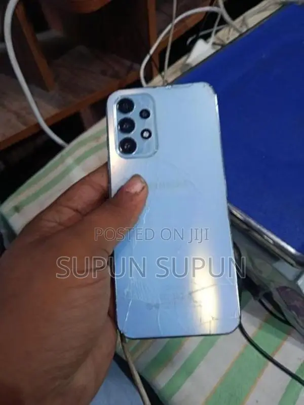 Samsung Galaxy A73 8GB 256GB (Used)