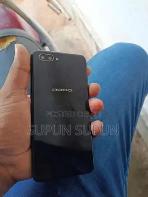 Oppo A3s 4GB 64GB (Used)