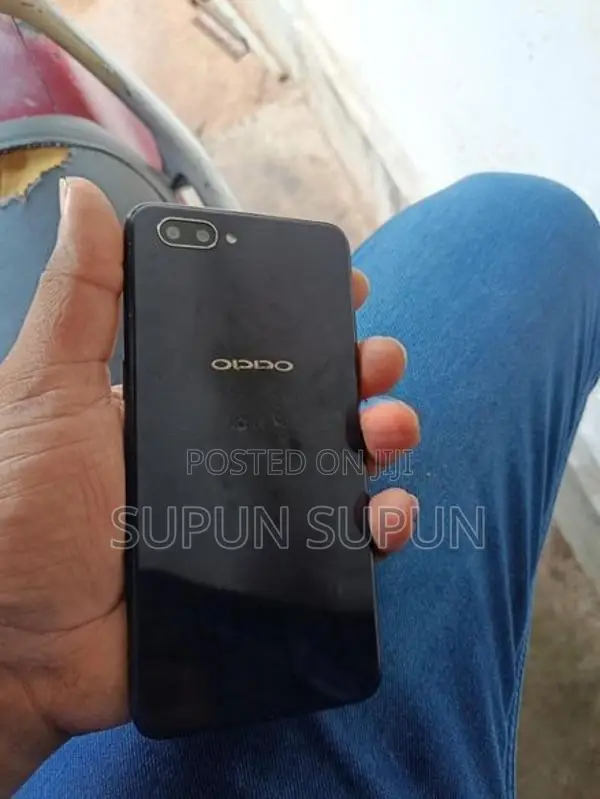 Oppo A3s 4GB 64GB (Used)