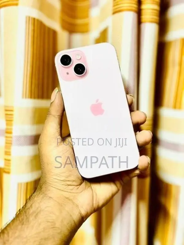 Apple iPhone 15 128GB (Used)