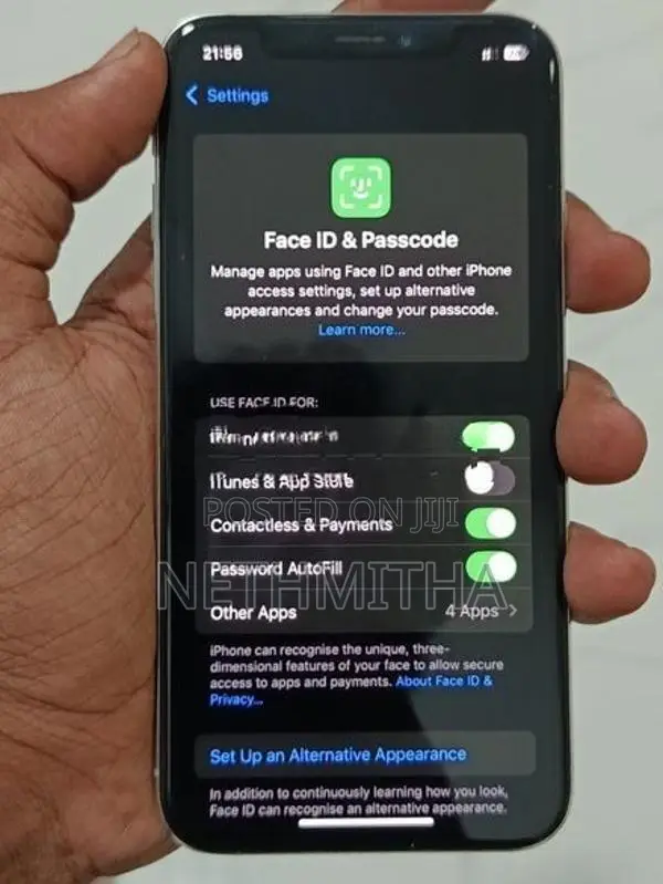 Apple iPhone XS (Used)