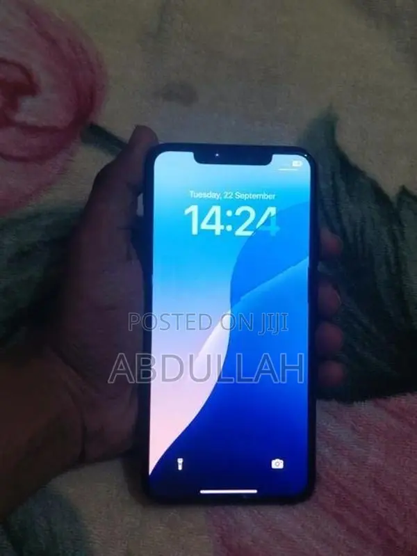 Apple iPhone 11 Pro White (Used)