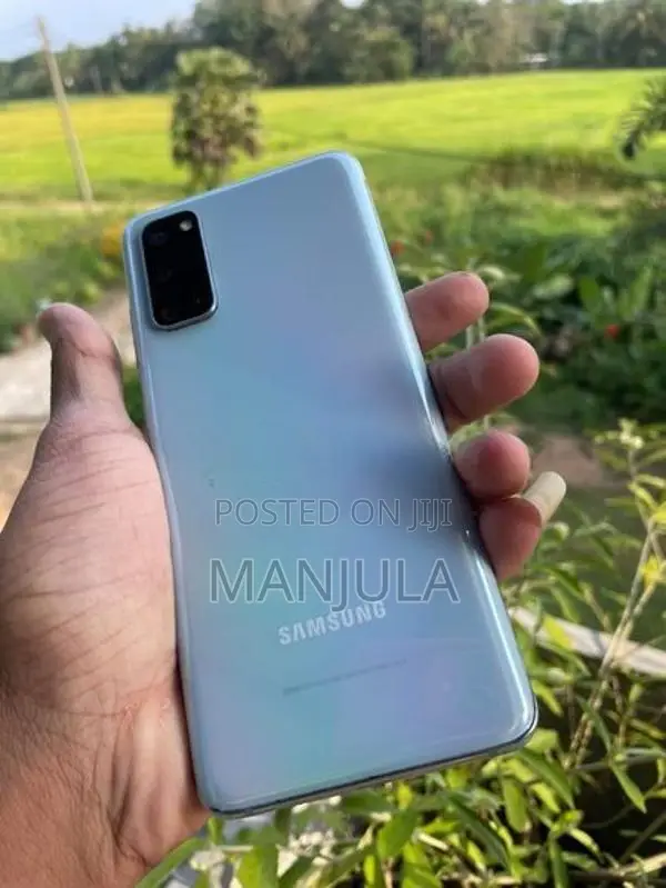 Samsung Galaxy S20 (Used)
