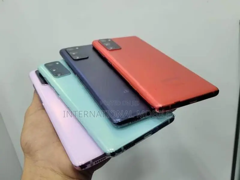 Samsung Galaxy S20FE 5G Fullset (Used)