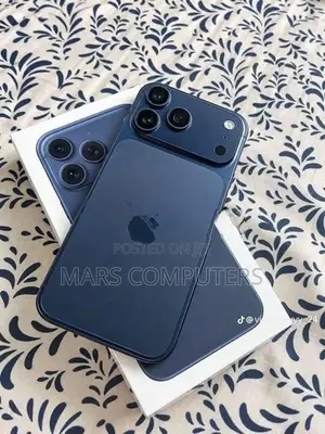 Apple iPhone 17 Pro Max (Used)