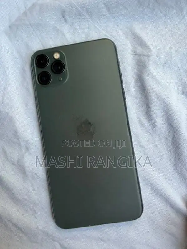 Apple iPhone 11 Pro Max (Used)