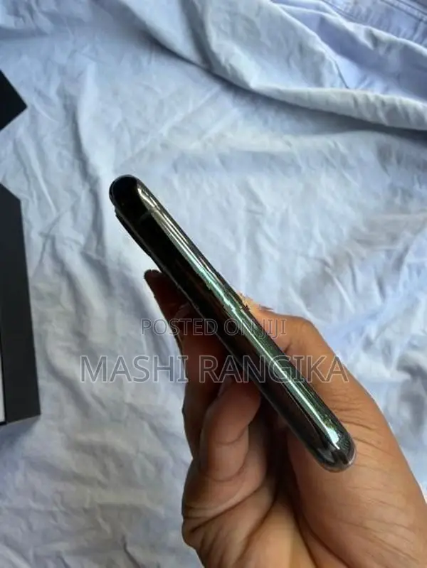 Apple iPhone 11 Pro Max (Used)