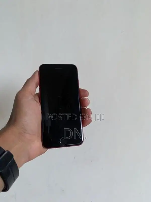 Apple iPhone 8 (Used)