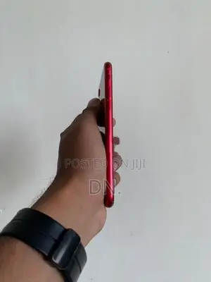 Apple iPhone 8 (Used)
