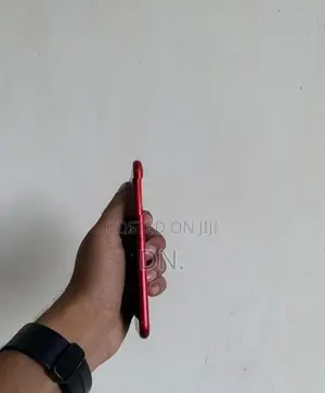 Apple iPhone 8 (Used)