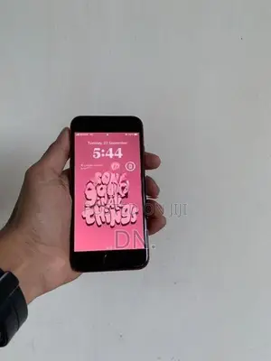 Apple iPhone 8 (Used)