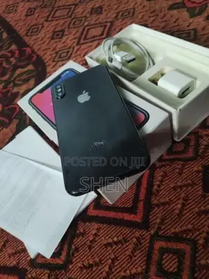Apple iPhone X (Used)
