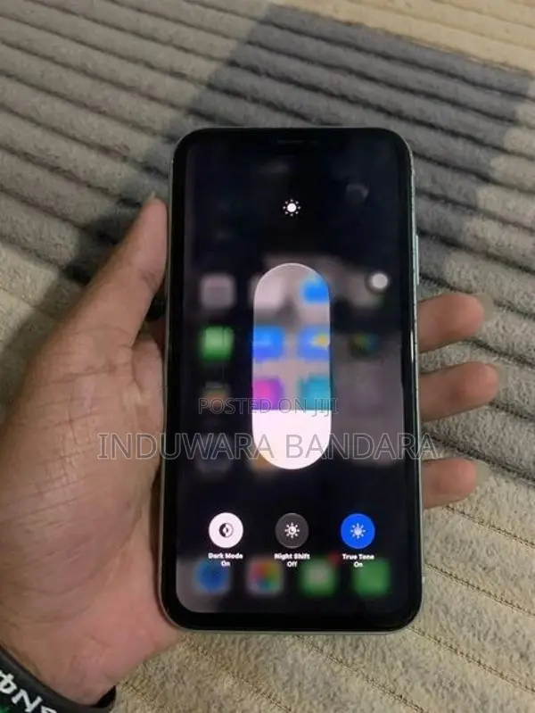 Apple iPhone 11 (Used)
