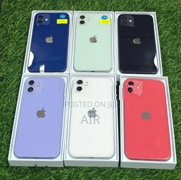 Apple iPhone 12 128GB (Refurbished)