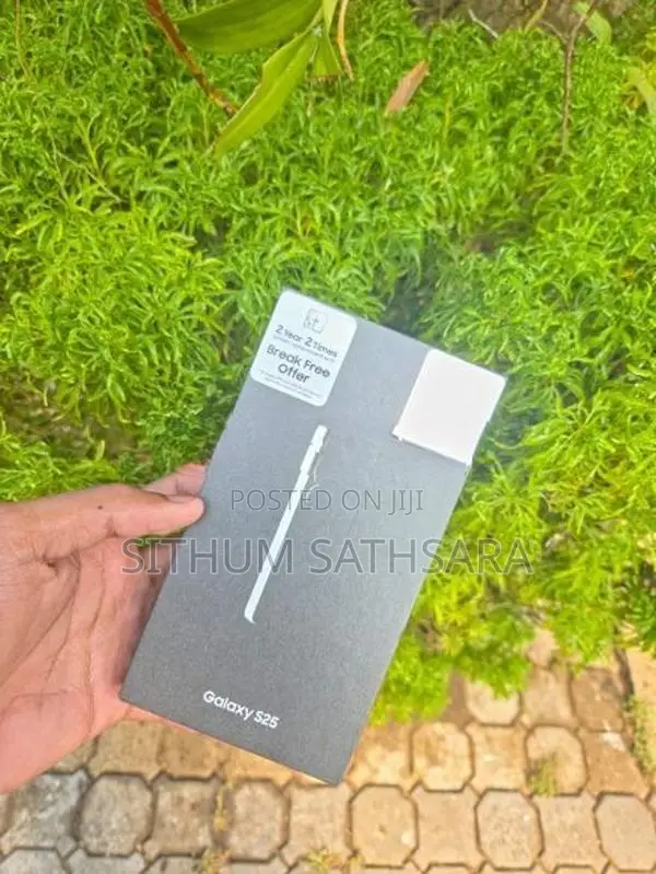 Samsung Galaxy S25 (Used)