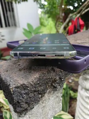 Samsung Galaxy S21 Ultra (Used)
