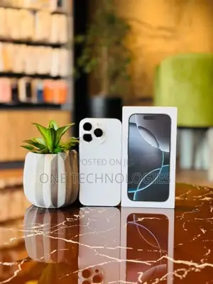 Apple iPhone 16 Pro 1TB (Used)