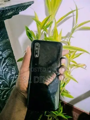 Oppo A31 (Used)