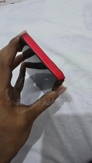 Apple iPhone 13 (Used)