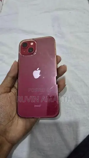 Apple iPhone 13 (Used)