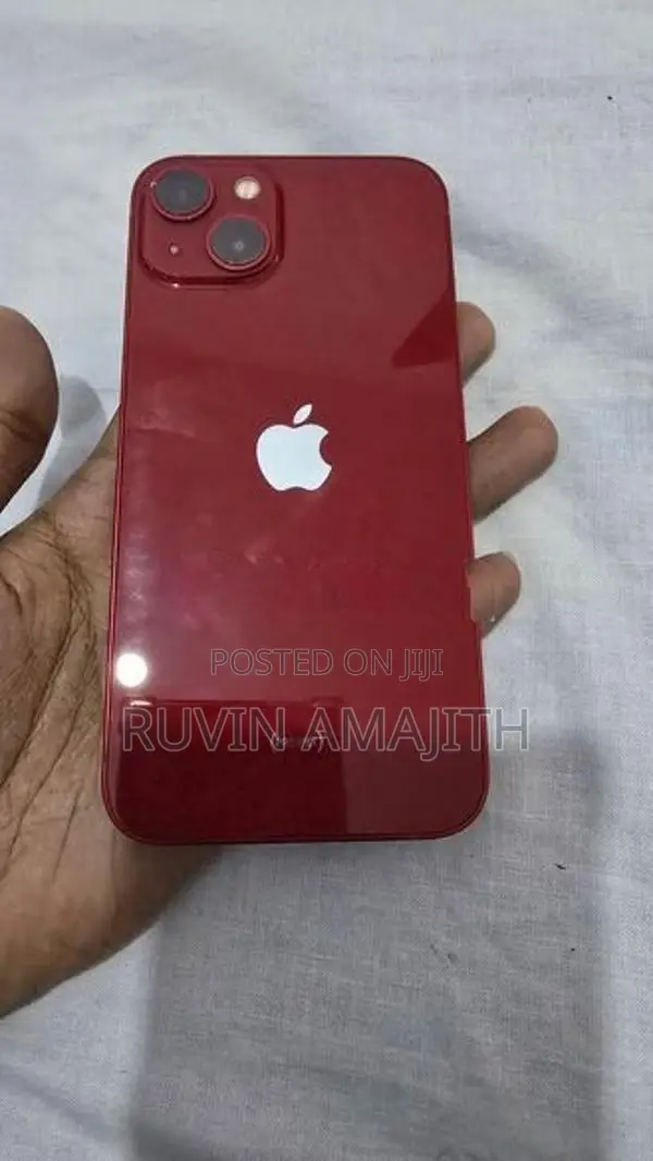 Apple iPhone 13 (Used)